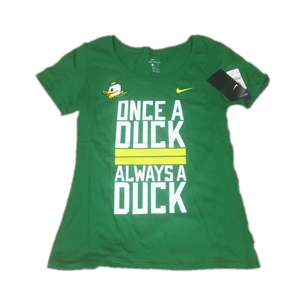 Oregon Ducks Nike Women’s Scoop Shirt Small